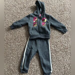 💖 Girls Gray Tracksuit Set